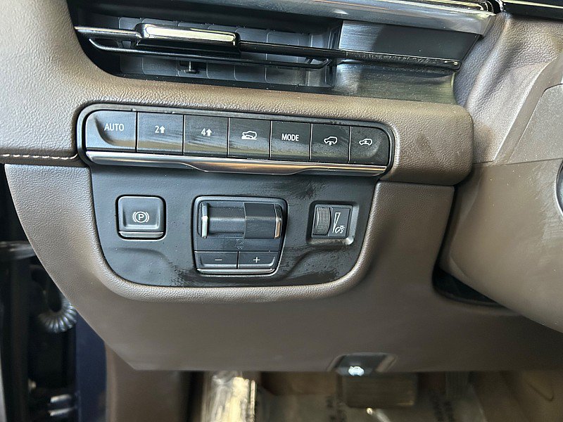 Used 2021 Cadillac Escalade Sport w/ Driver Assist Tech Package AWD/4WD image 30