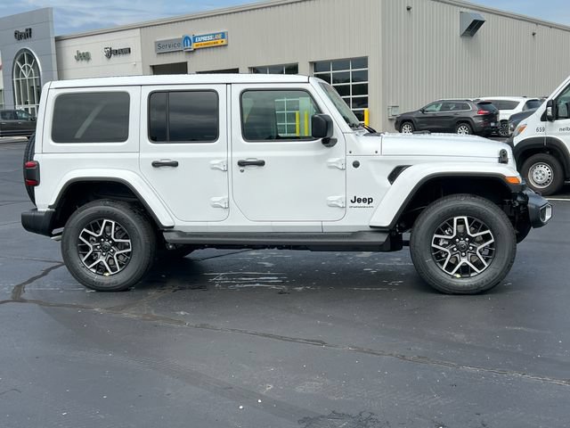 New 2027 Jeep Wrangler Unlimited Sahara AWD/4WD image 44