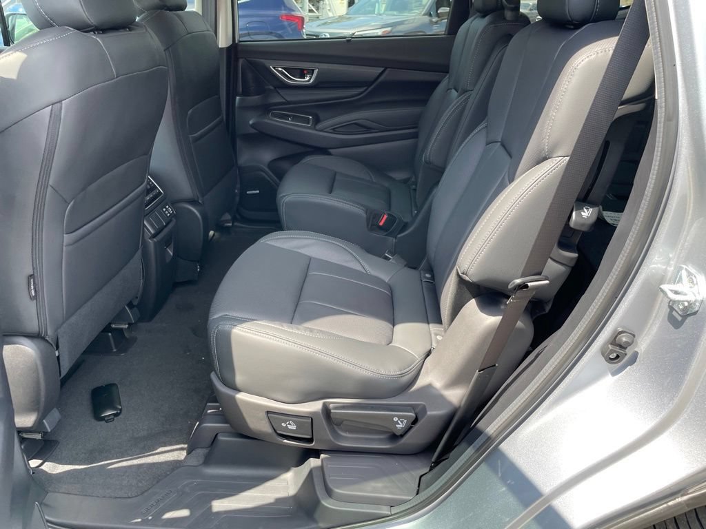 New 2026 Subaru Ascent Limited AWD/4WD image 13