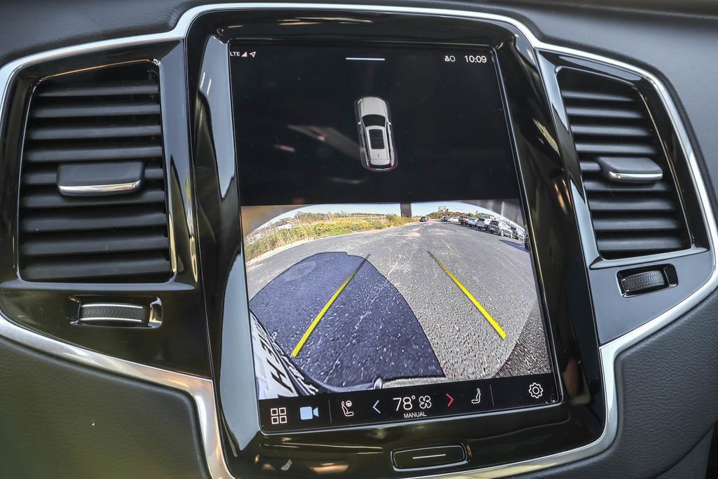 Used 2023 Volvo XC90 T8 Ultimate image 7