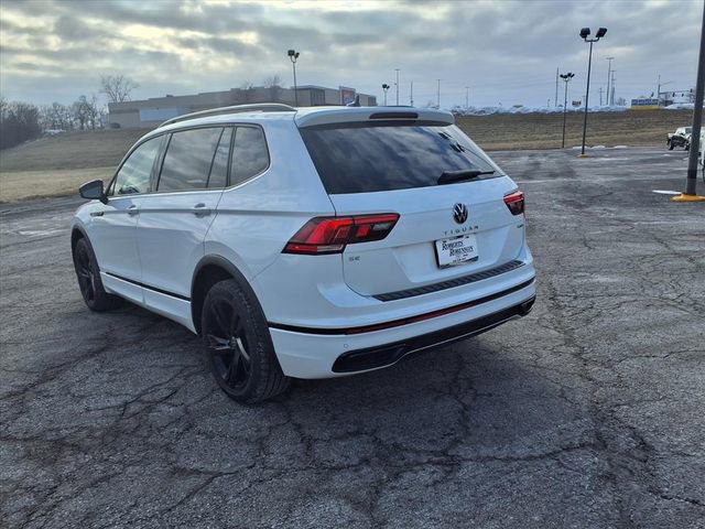 Used 2023 Volkswagen Tiguan SE R-Line image 23