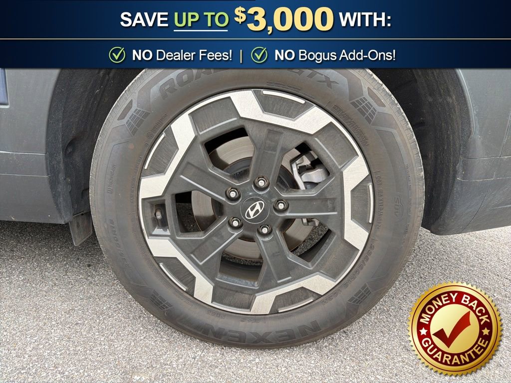 Used 2025 Hyundai Santa Fe SEL FWD image 10