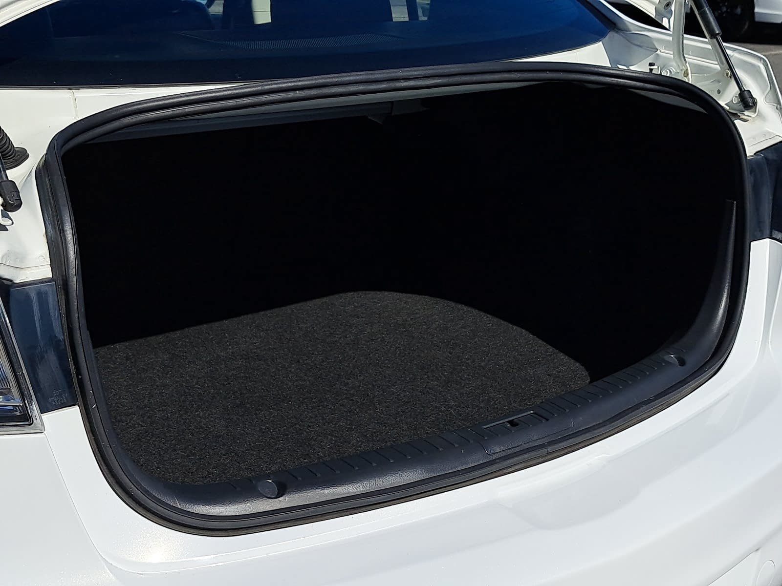 Used 2010 MAZDA MAZDA3 s Grand Touring FWD image 12