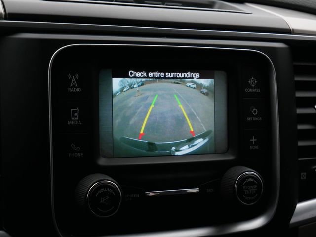 Used 2017 RAM 1500 Classic SLT AWD/4WD image 28