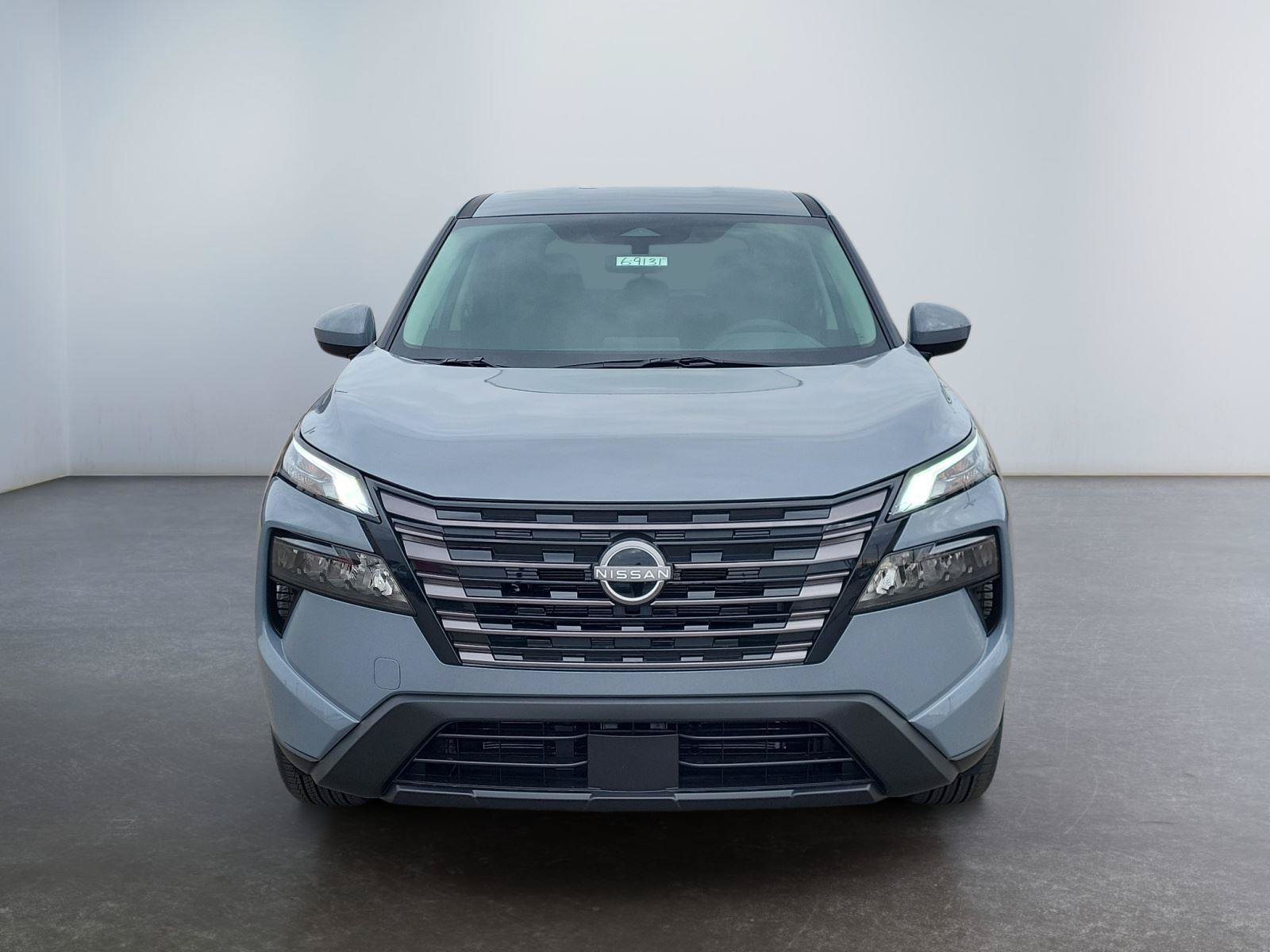 New 2026 Nissan Rogue SV w/ Cold Weather Package AWD/4WD image 8