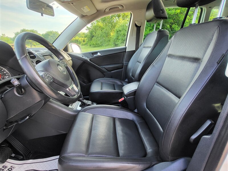 Used 2013 Volkswagen Tiguan SE FWD image 21