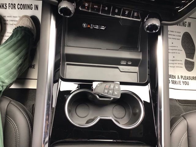 New 2026 Chevrolet Tahoe LT w/ Comfort Package AWD/4WD image 17