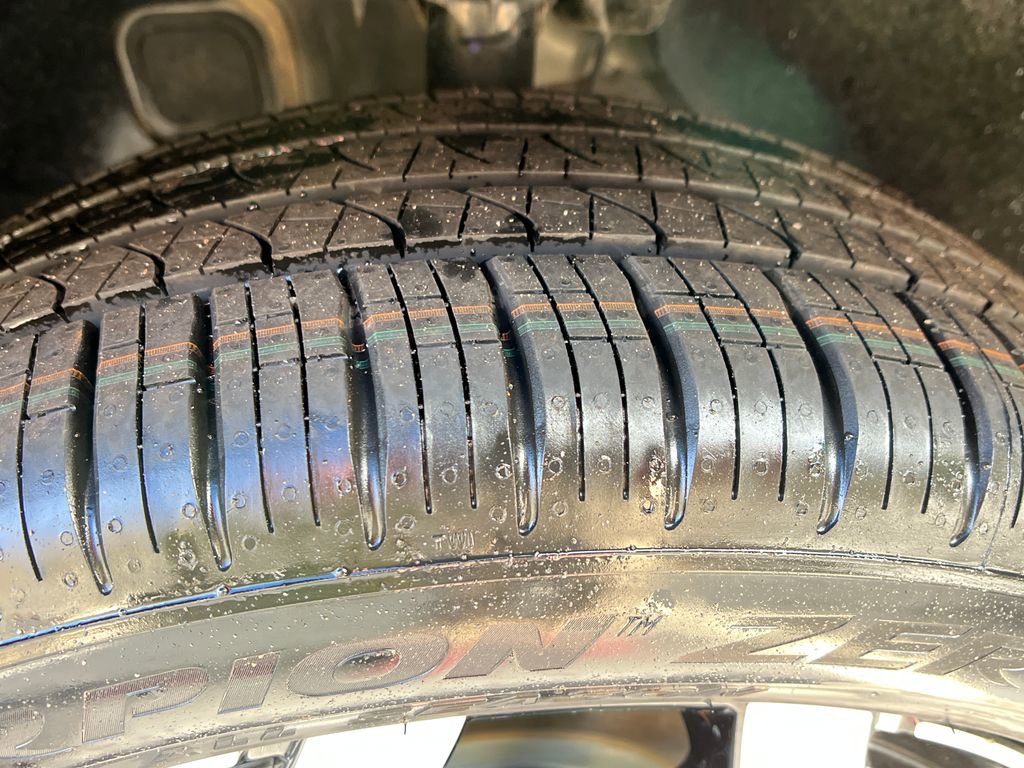 Used 2023 Kia Telluride S image 26