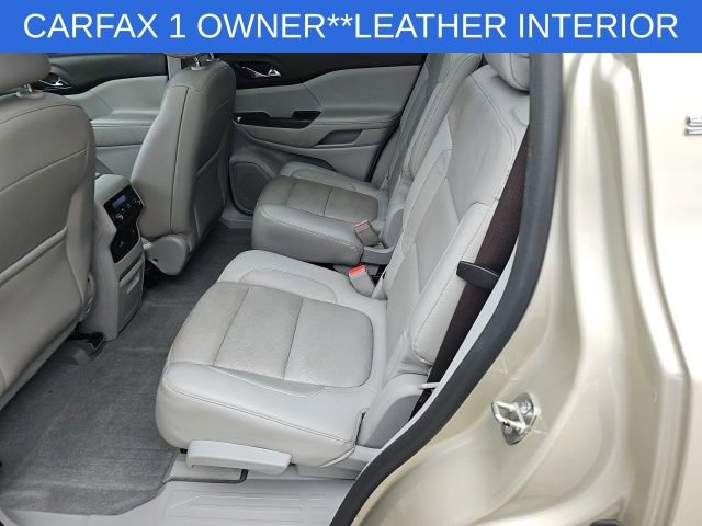 Used 2017 GMC Acadia SLT image 26