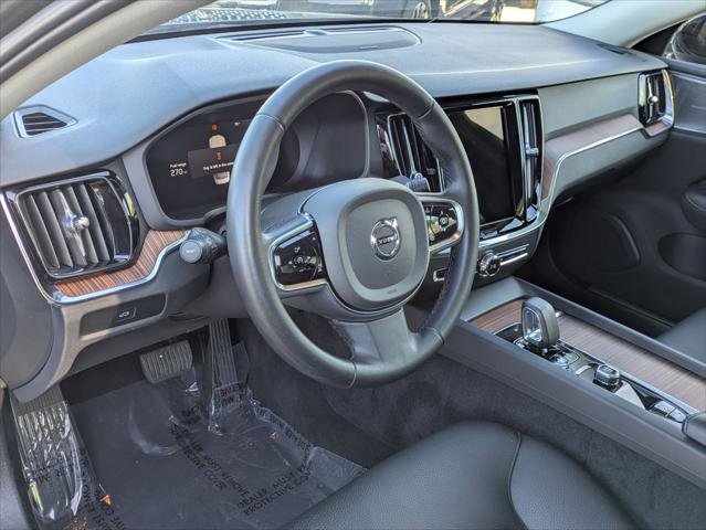 Used 2024 Volvo S60 B5 Plus w/ Climate Package image 11