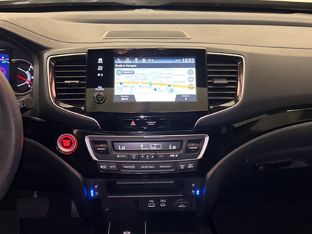 Certified 2024 Honda Passport Black Edition image 16