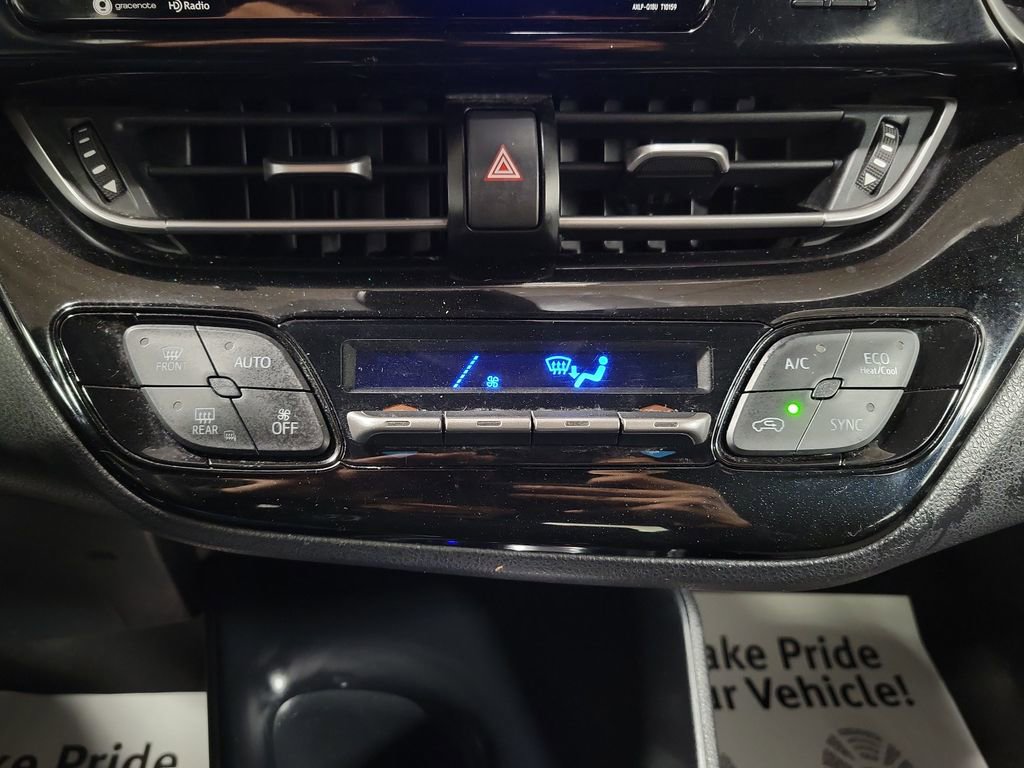 Used 2018 Toyota C-HR XLE image 17