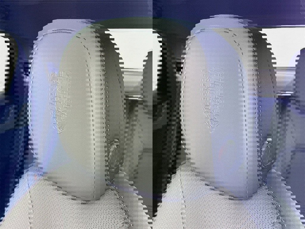 New 2026 Porsche Cayenne Coupe image 14