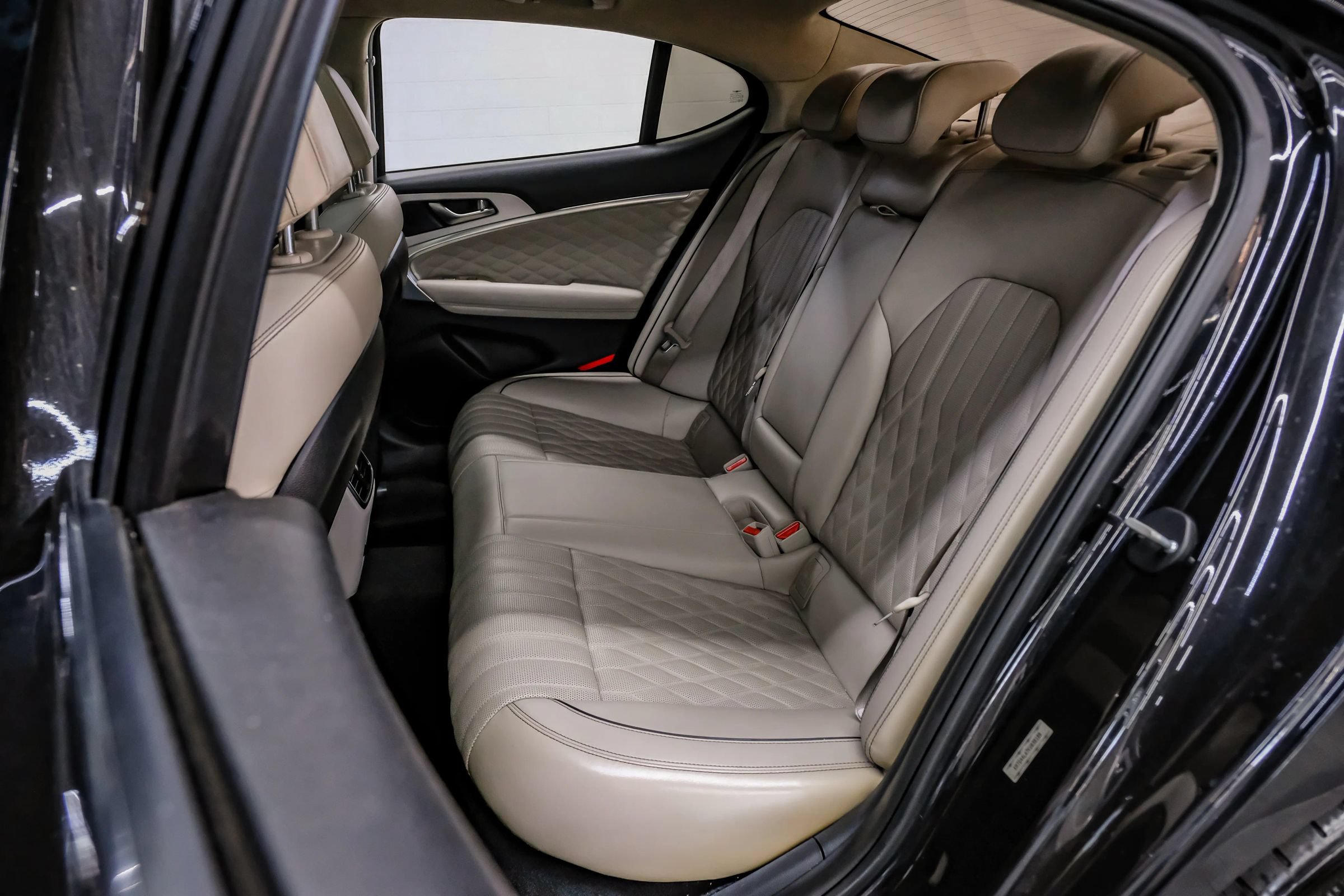 Used 2019 Genesis G70 2.0T Advanced w/ Dynamic Package AWD/4WD image 53