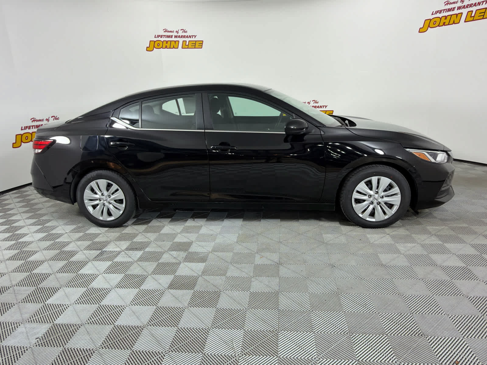 Certified 2023 Nissan Sentra S FWD image 7