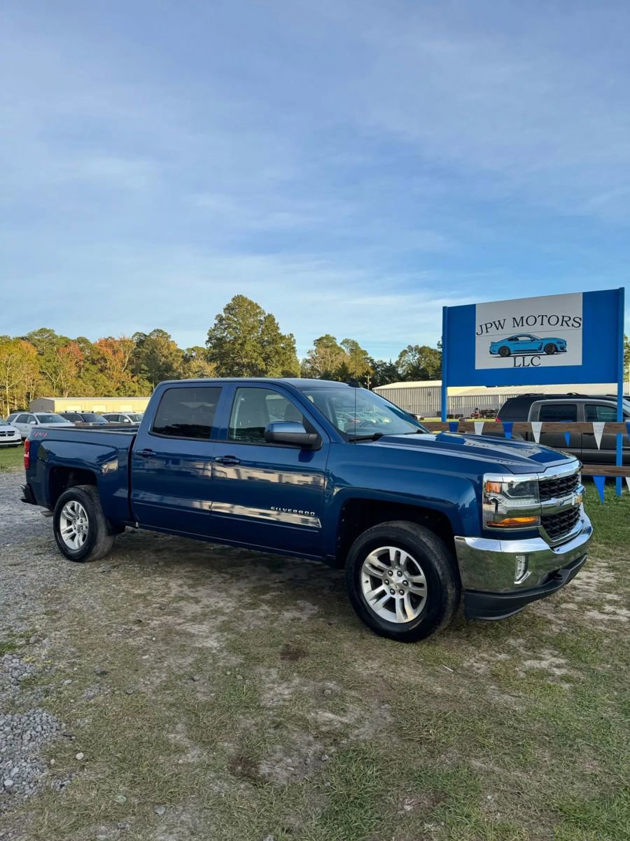 Used 2018 Chevrolet Silverado 1500 LT w/ All Star Edition