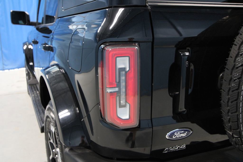 Used 2025 Ford Bronco Outer Banks image 33