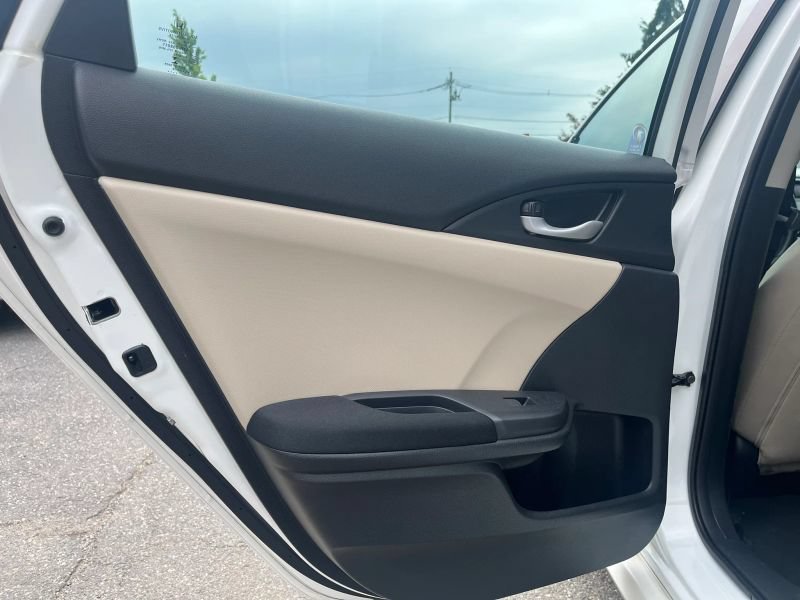 Used 2018 Honda Civic EX image 17