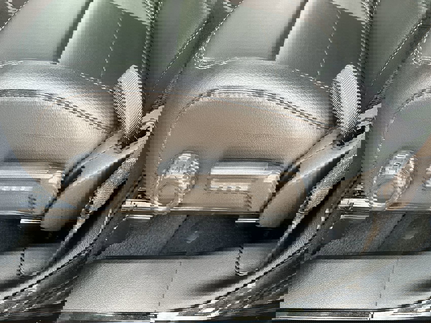 New 2023 Jeep Wrangler Sahara image 12