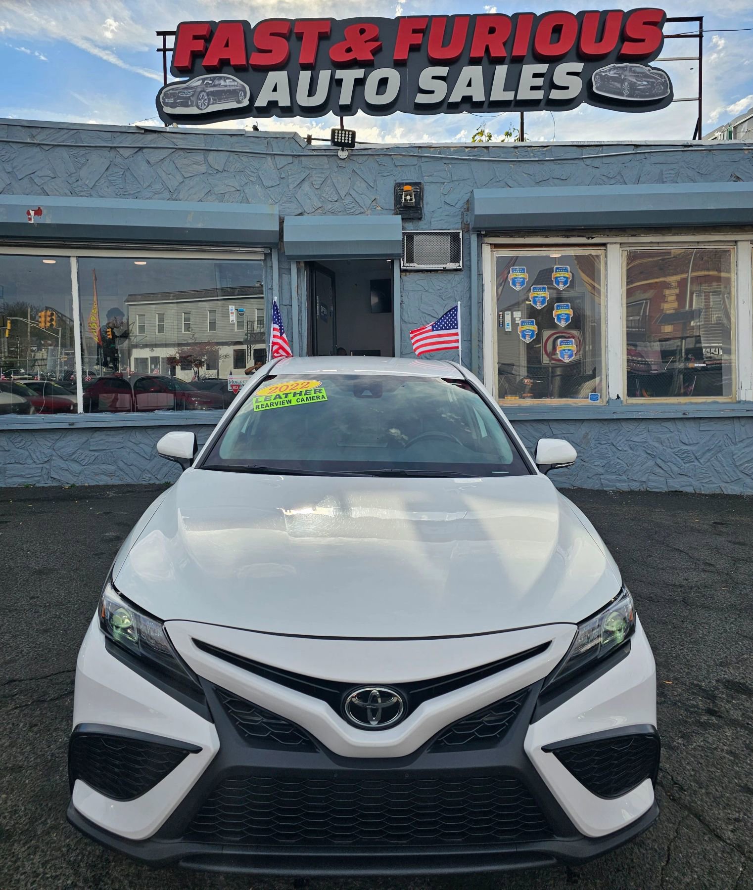 Used 2022 Toyota Camry SE