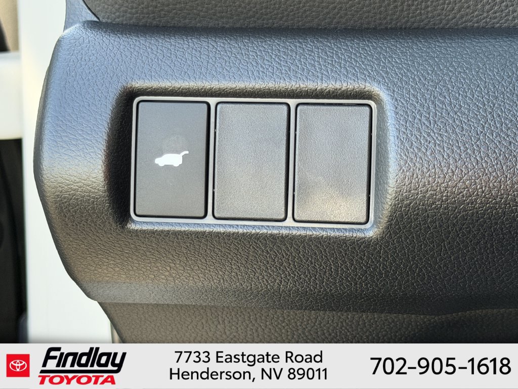 Used 2026 Honda Pilot Touring image 23