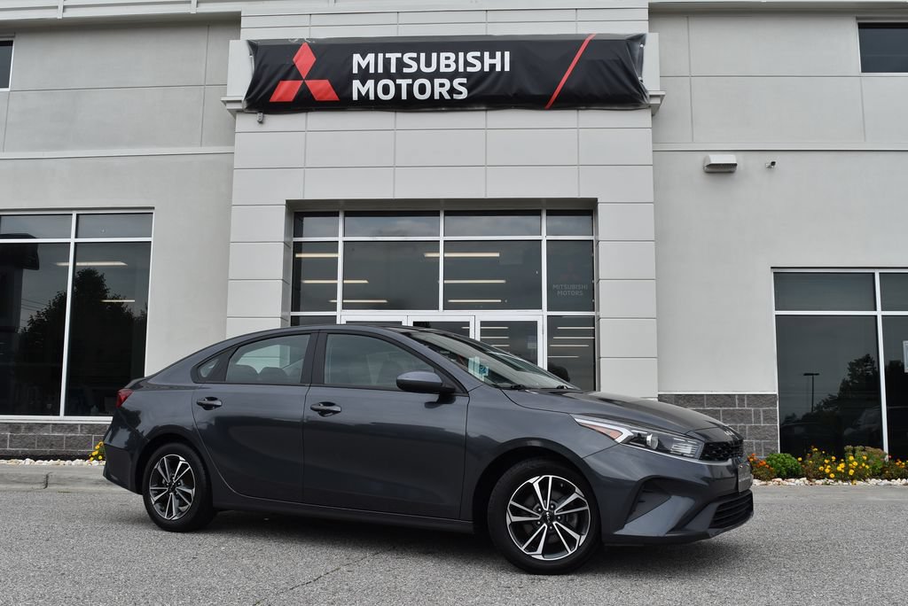 Used 2024 Kia Forte LXS