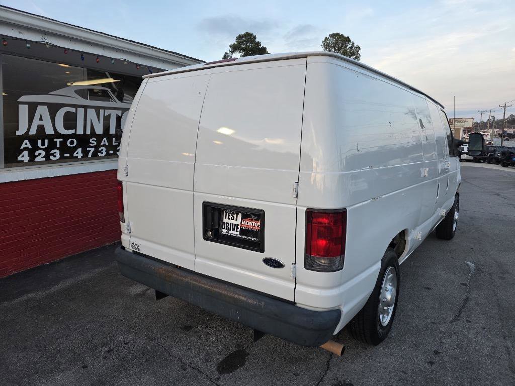 Used 2014 Ford E-150 and Econoline 150 RWD image 6