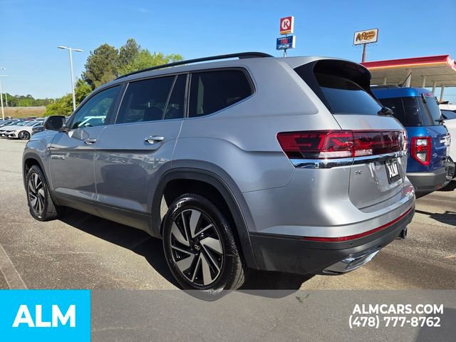 Used 2025 Volkswagen Atlas SE image 8