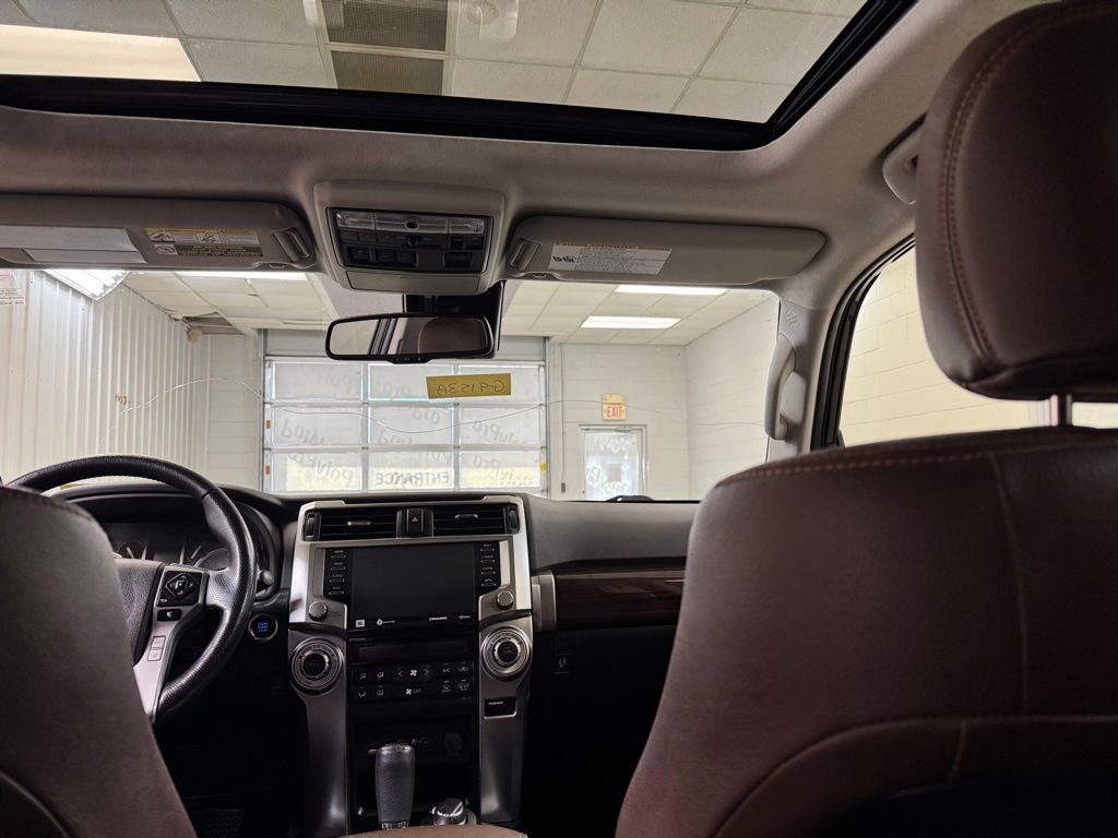 Used 2024 Toyota 4Runner Limited image 22