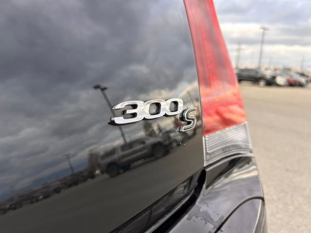 Used 2019 Chrysler 300 S image 10