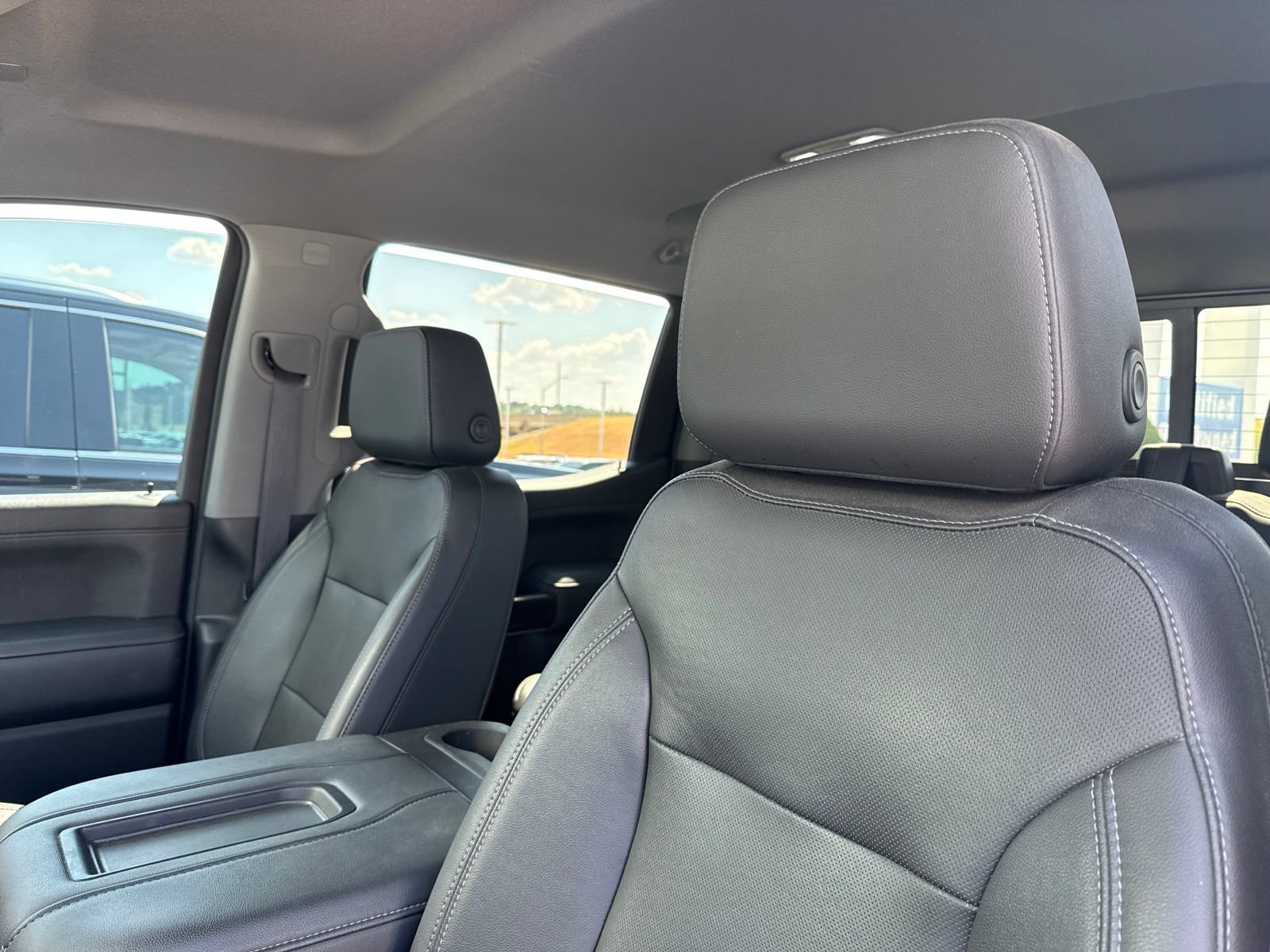 Used 2021 GMC Sierra 1500 SLT AWD/4WD image 19