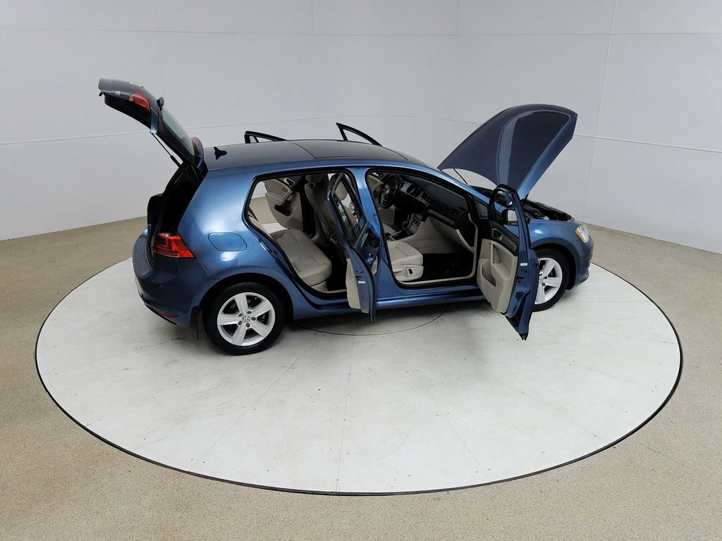 Used 2017 Volkswagen Golf Wolfsburg Edition FWD image 24