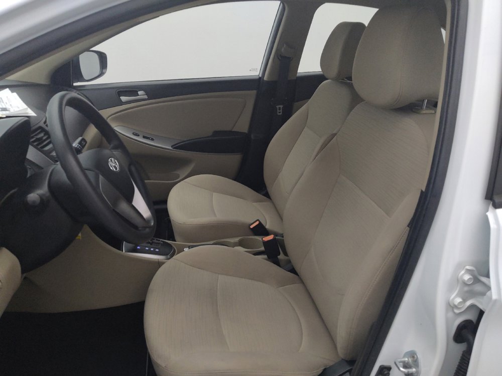 Used 2016 Hyundai Accent SE FWD image 17