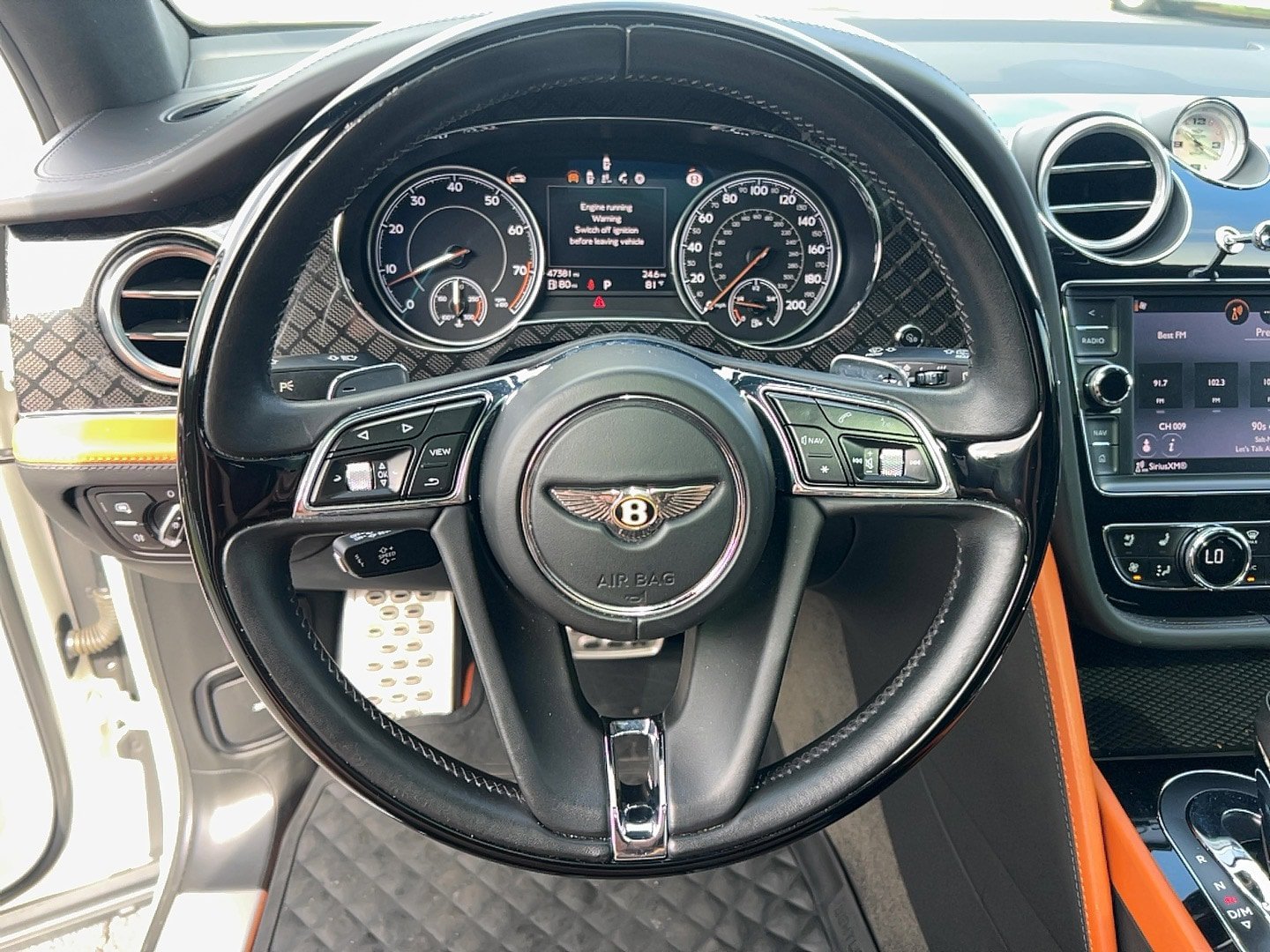 Used 2020 Bentley Bentayga Design Series AWD/4WD image 16