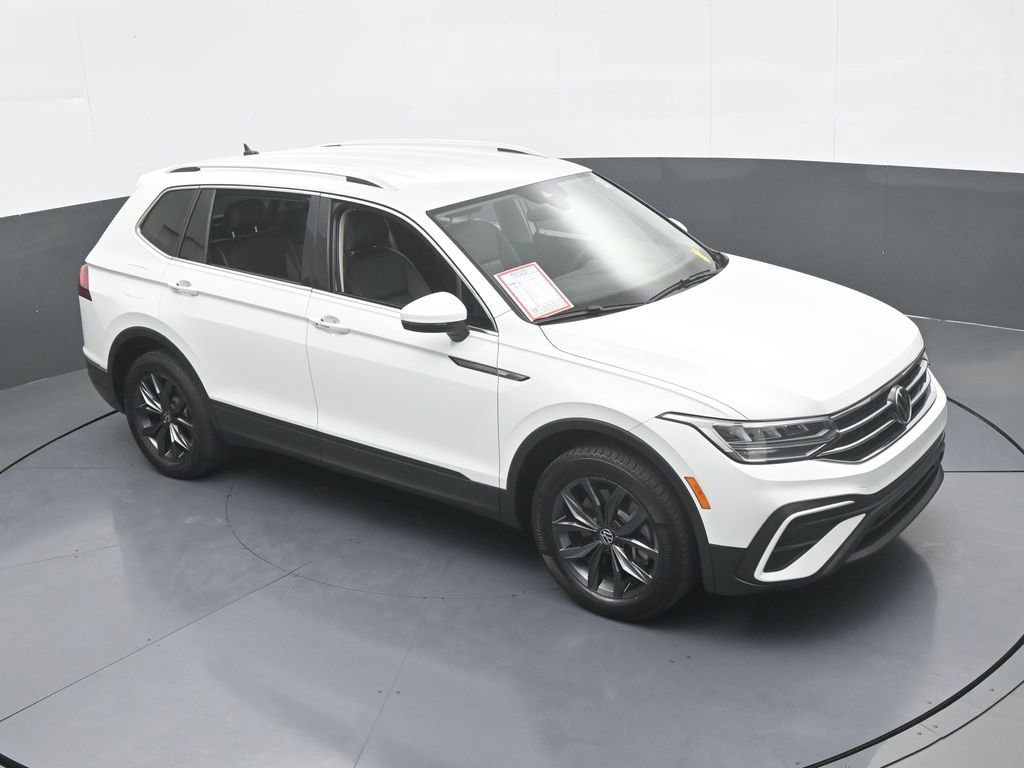 Used 2022 Volkswagen Tiguan SE image 54