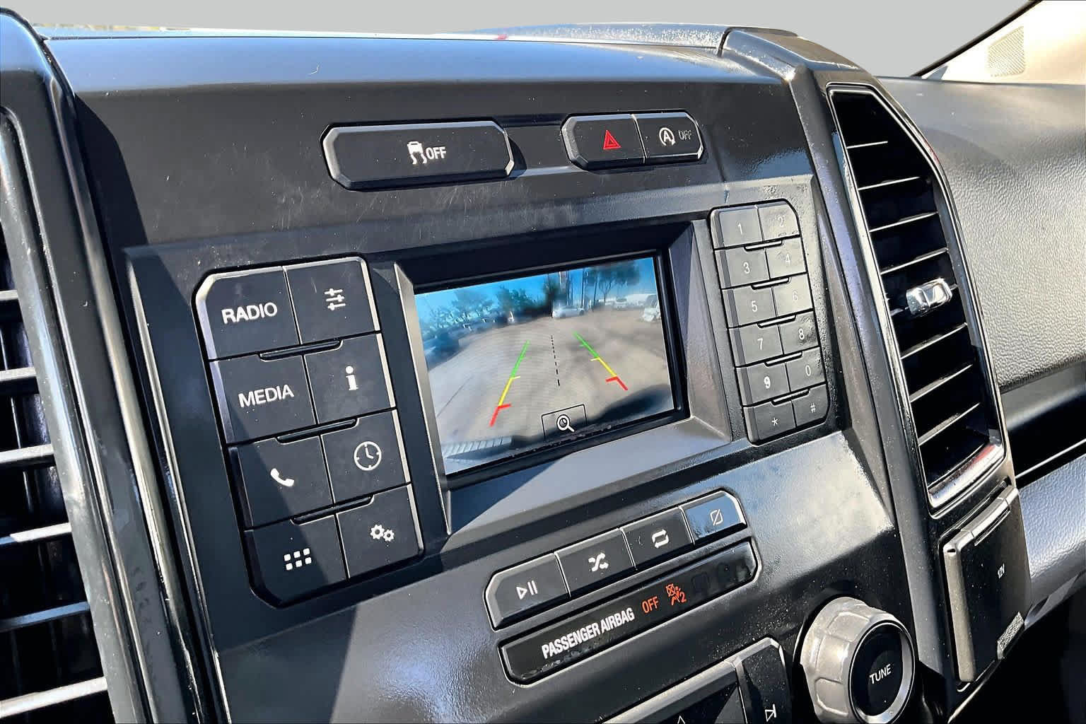 Used 2020 Ford F150 XL w/ Equipment Group 101A Mid RWD image 23