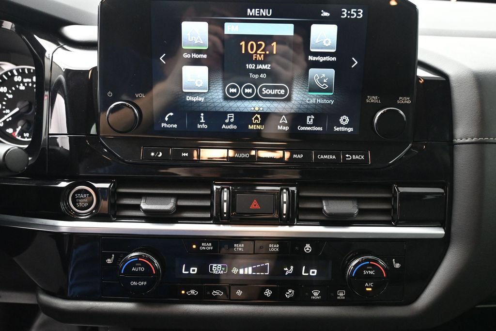 Used 2023 Nissan Pathfinder SL FWD image 22