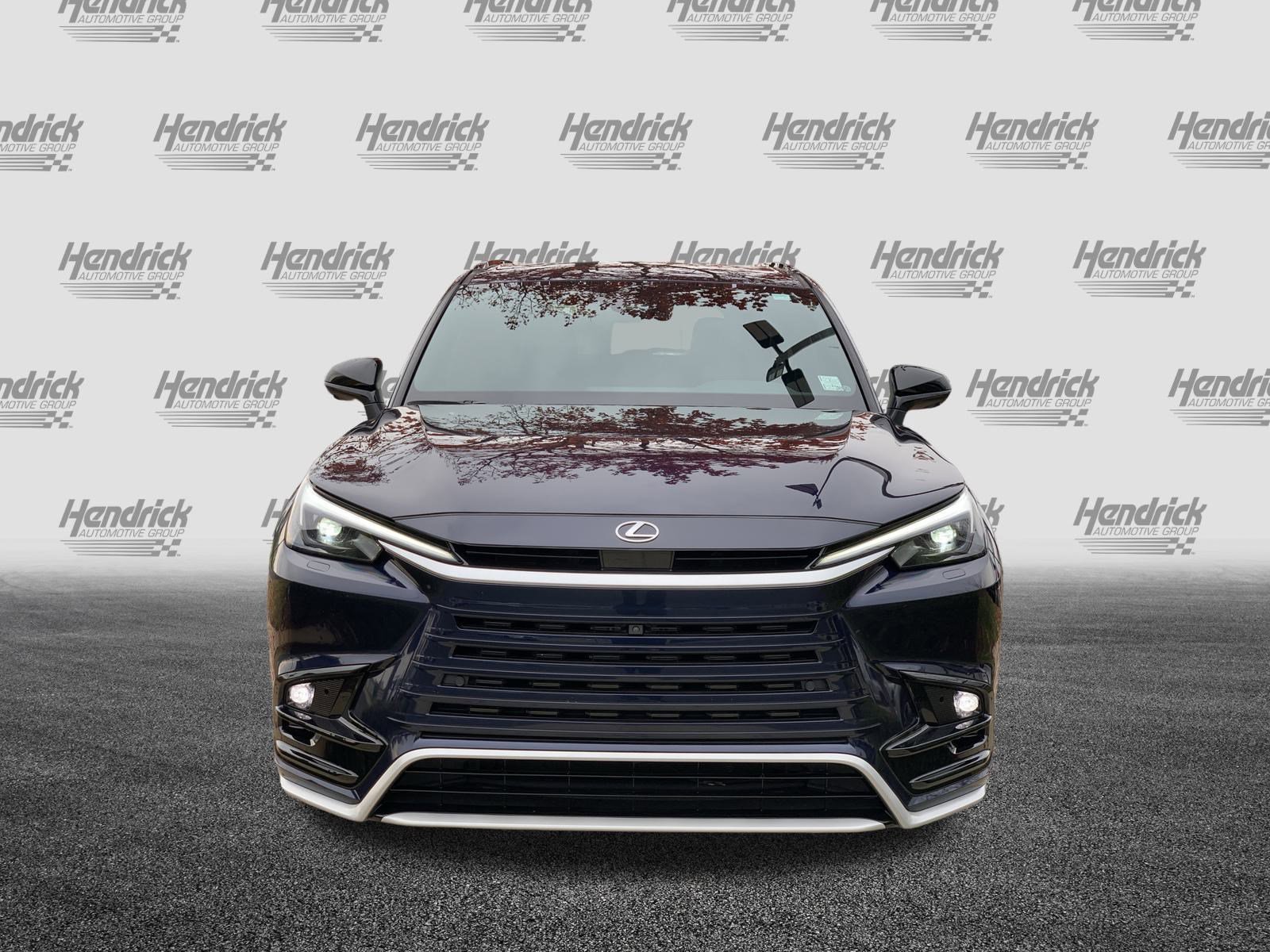 Used 2024 Lexus TX 500h AWD w/ Technology Package image 3