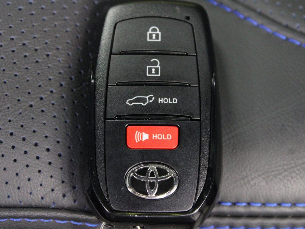 Used 2025 Toyota Sequoia Platinum image 69