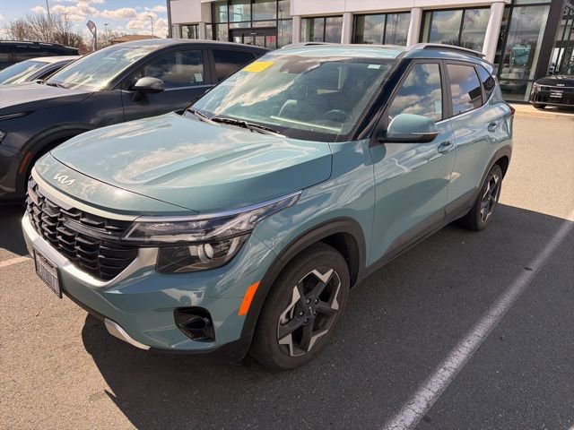 Used 2024 Kia Seltos EX image 1