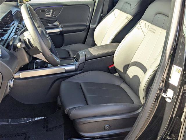 Used 2025 Mercedes-Benz GLB 250 image 16