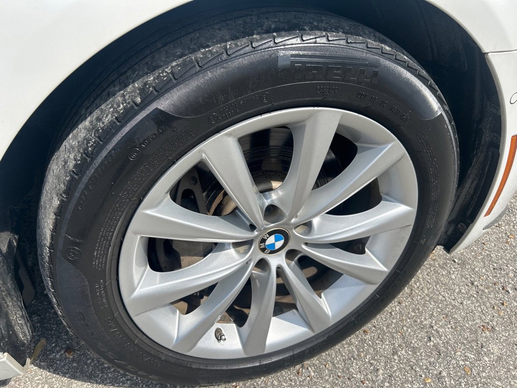 Used 2016 BMW 740i image 24
