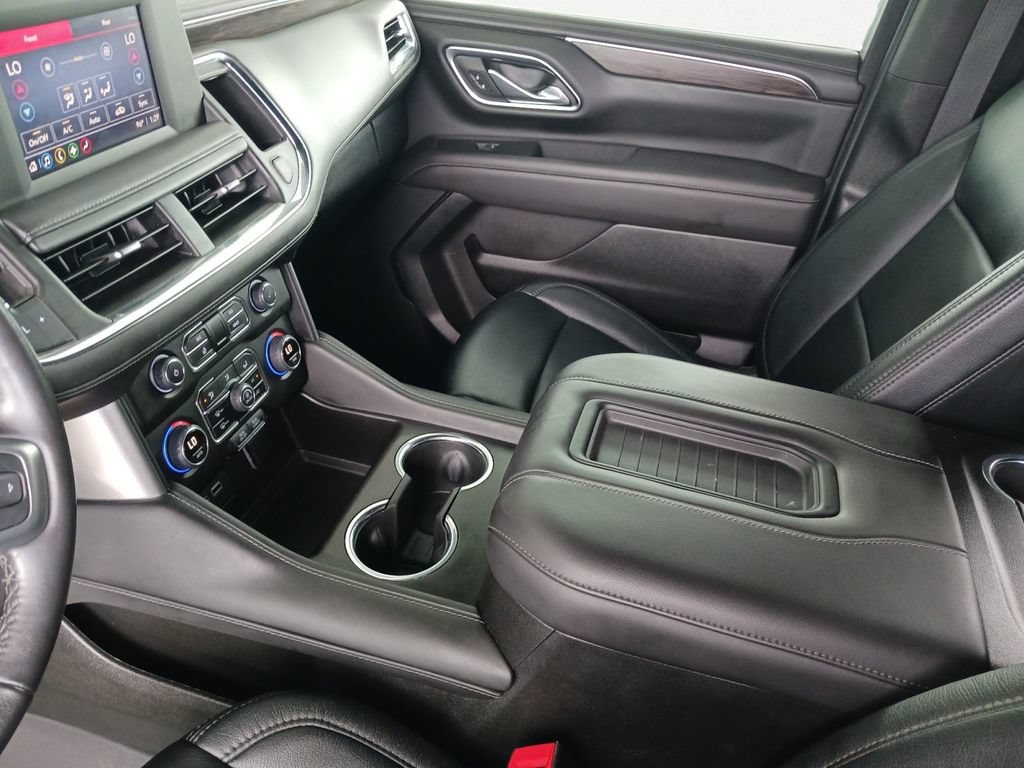 Used 2023 Chevrolet Tahoe LS AWD/4WD image 3