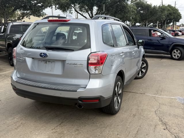Used 2017 Subaru Forester 2.5i w/ Alloy Wheel Package AWD/4WD image 5