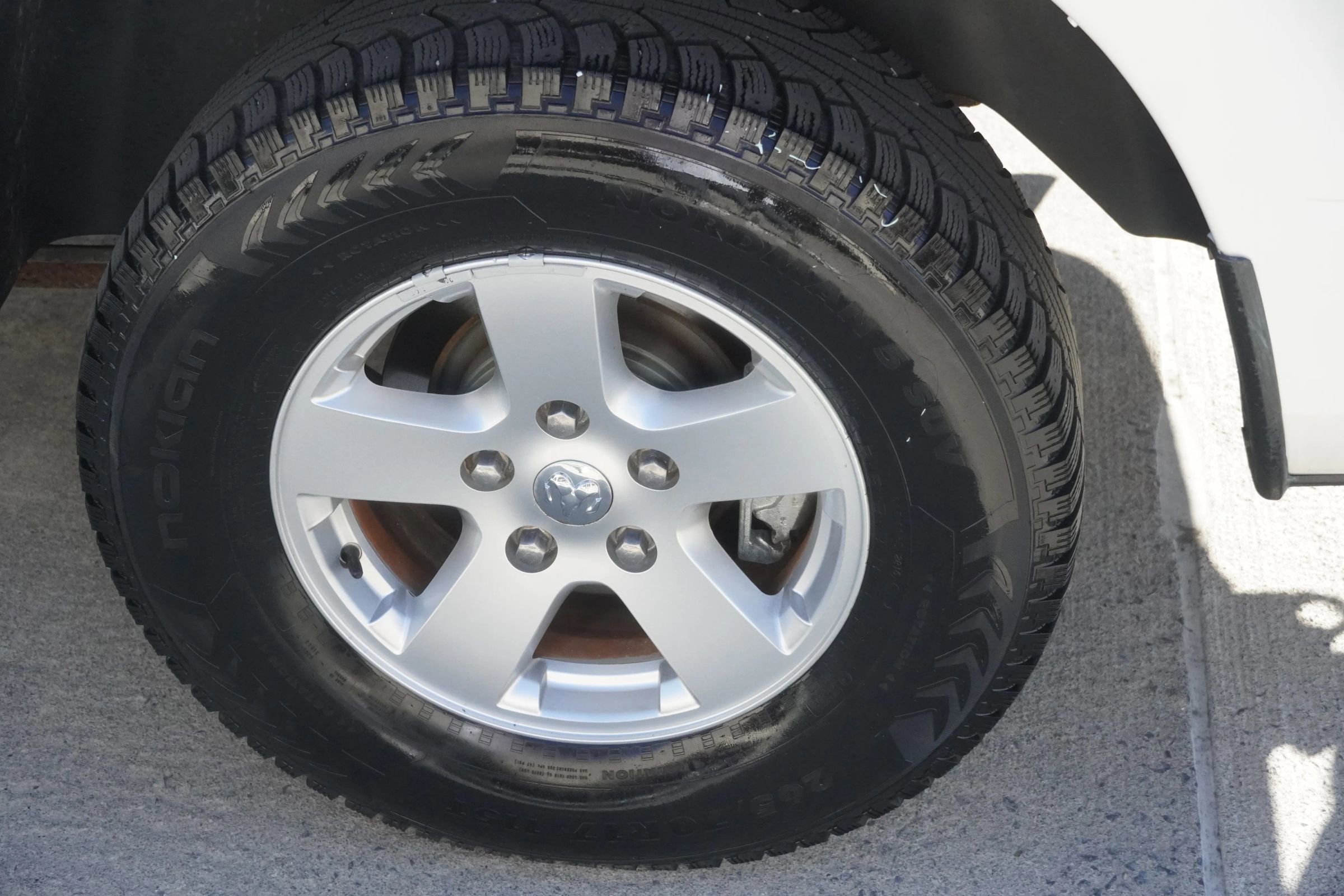 Used 2012 RAM 1500 Classic SLT w/ Luxury Group image 36