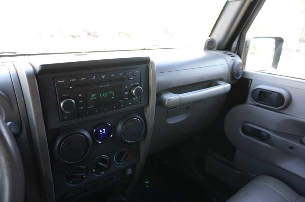 Used 2008 Jeep Wrangler X AWD/4WD image 20