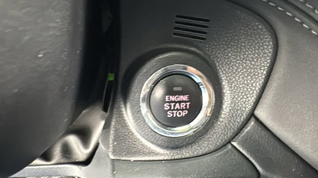 Used 2022 Subaru Outback Premium image 24