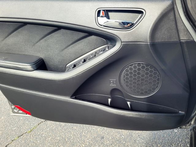 Used 2016 Kia Forte EX image 13