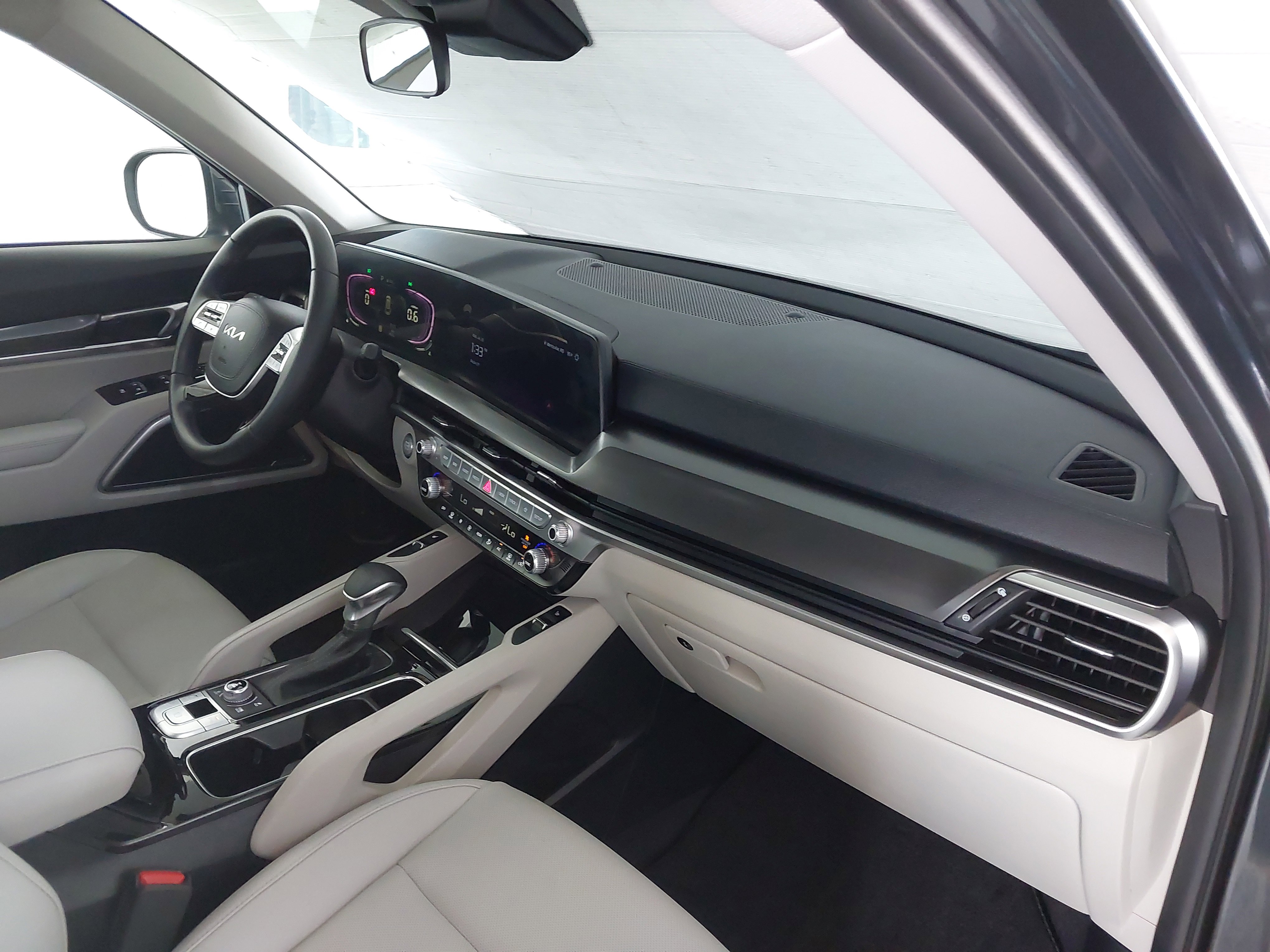 Used 2024 Kia Telluride S w/ S Sunroof Package image 29