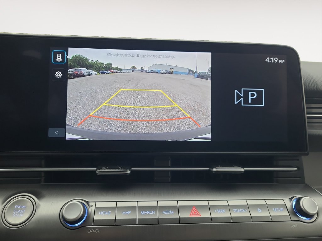 Used 2025 Hyundai Kona SEL AWD/4WD image 23